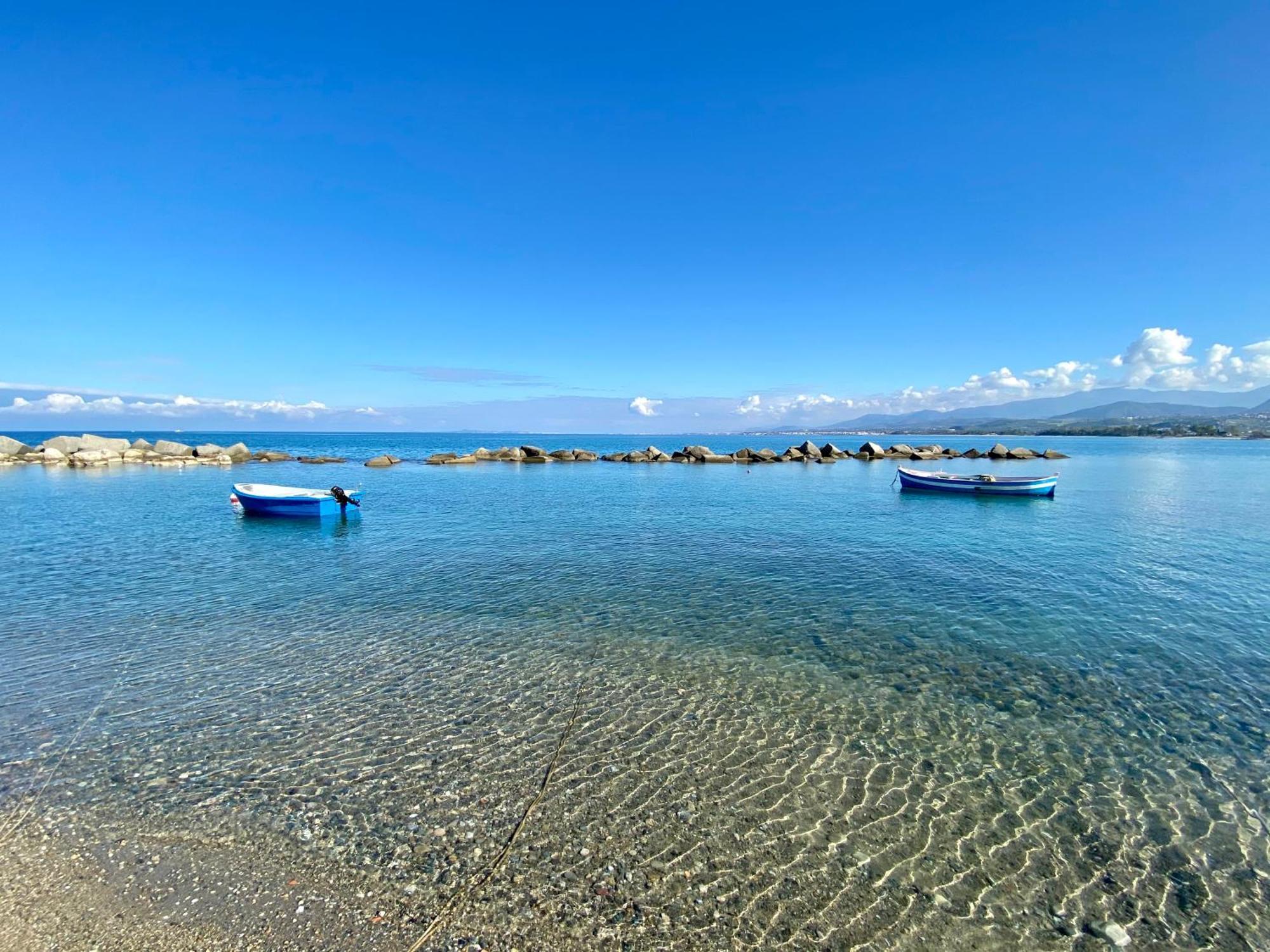 Appartamenti La Baia Del Rais Falcone Quarto foto